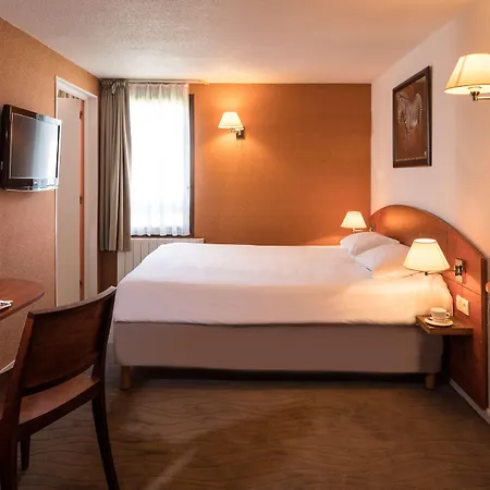 Kyriad Caen Sud 3*