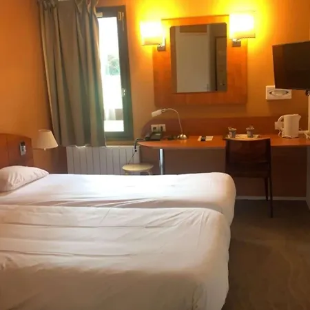 Kyriad Caen Sud 3*