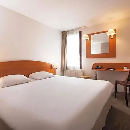 Kyriad Caen Sud Hotel Ifs