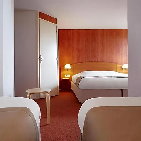 Kyriad Caen Sud 3* Ifs