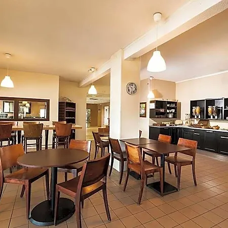 Kyriad Caen Sud Hotel