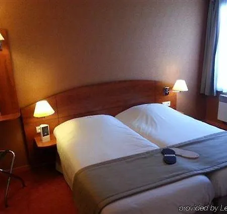 Hotel Kyriad Caen Sud