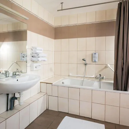 Kyriad Caen Sud Hotel 3*