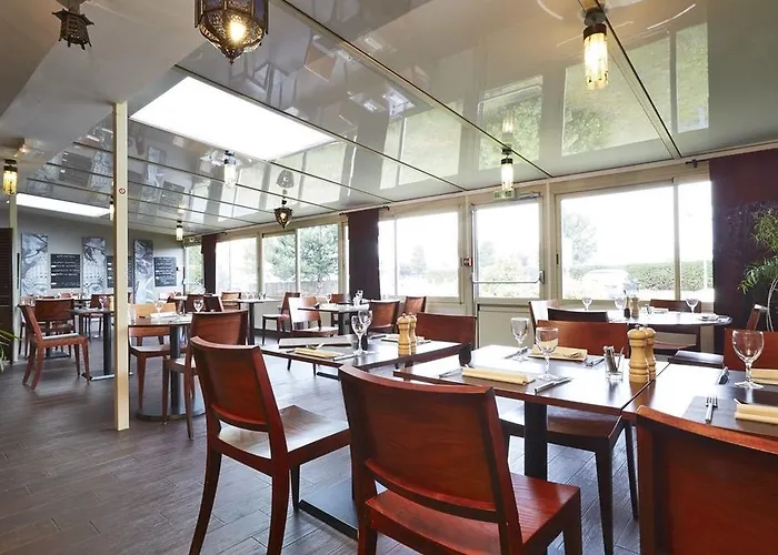 Kyriad Caen Sud Hotel 3*