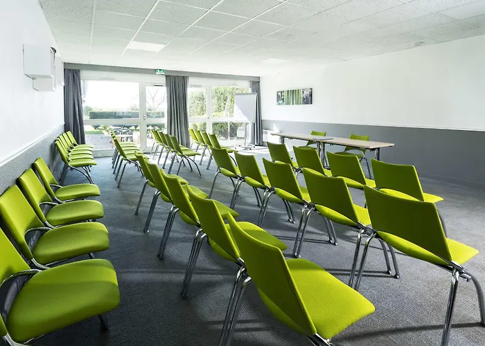 Kyriad Caen Sud Hotel