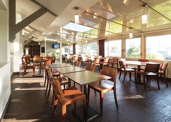 Hotel Kyriad Caen Sud 3*