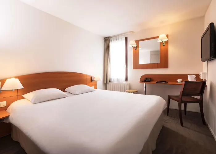 Kyriad Caen Sud Hotel 3*