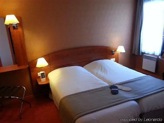 Hotel Kyriad Caen Sud