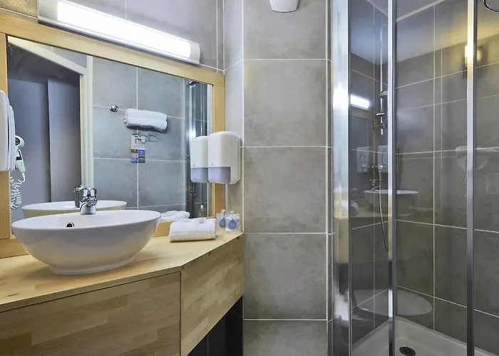 Kyriad Caen Sud Hotel