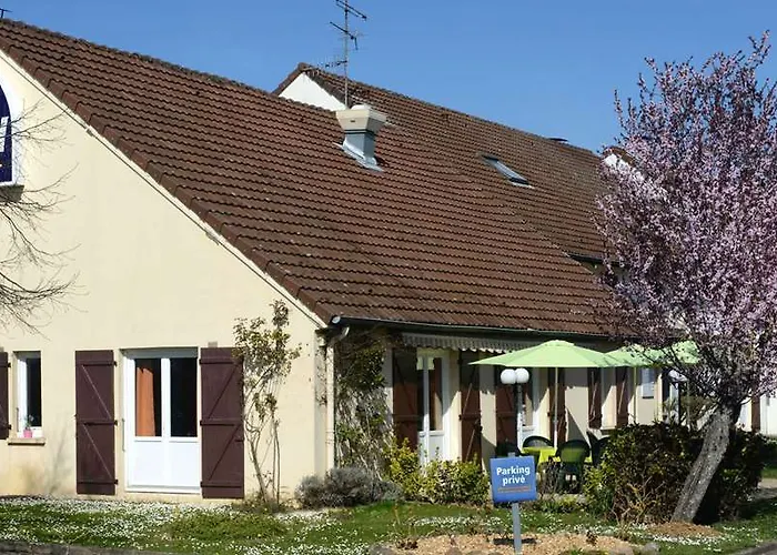 Kyriad Caen Sud Hotel